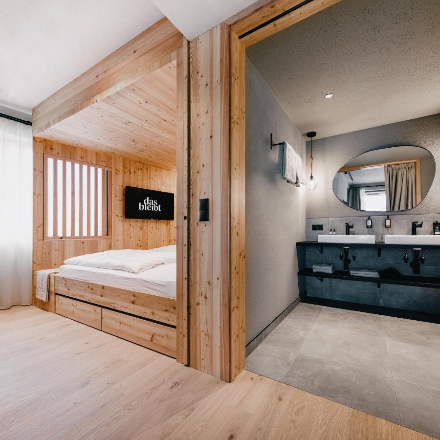 das bleibt Alpine Suites family&sports hotel Schladming Exterior foto